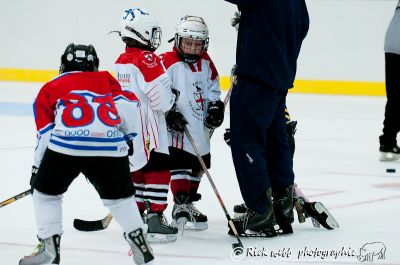 SYIHC Youth Hockey Skaters are First on the Ice 18/11/13 (photos courtesy of Rick Webb)
