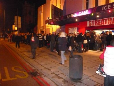 Long Queues for the "End of Era" Hockey Match

