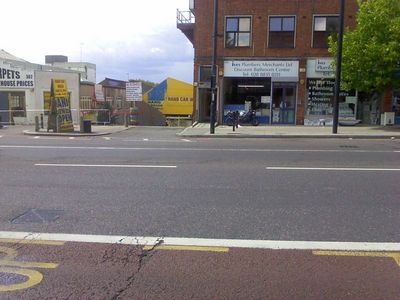 Car Wash with Hoardings Under Construction 08/08/2011
