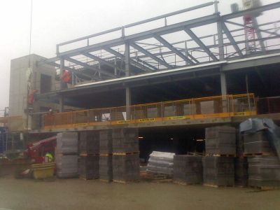 Front of Leisure Centre from High Road
