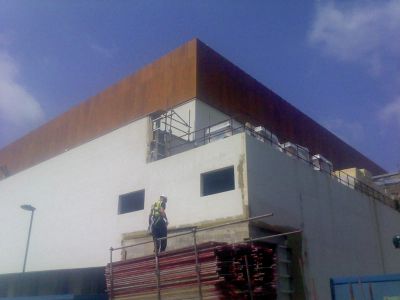 Front Corner of Leisure Centre from Natal Road
