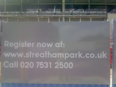 New Hoarding Signs on High Road
