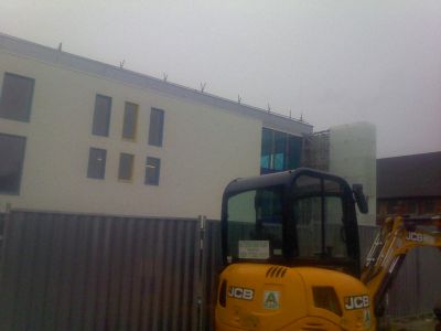 Front of Leisure Centre from High Road
