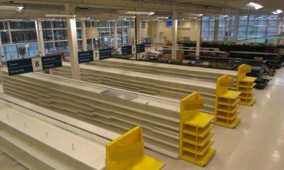 Aisles in New Tesco

