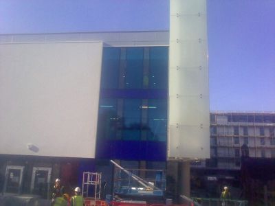 Front of Leisure Centre from High Road
